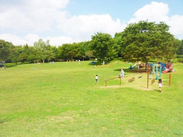 横浜市青葉区美しが丘西２丁目の中古一戸建て(王禅寺ふるさと公園)