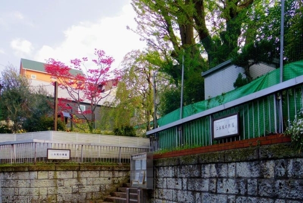 横浜市神奈川区旭ケ丘の中古一戸建て(二本榎幼稚園)