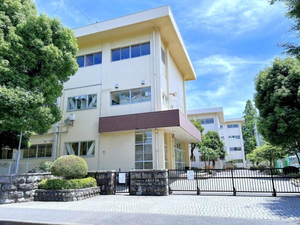 相模原市南区東林間６丁目の中古一戸建て(相模原市立上鶴間中学校)