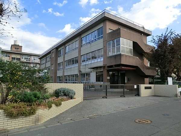エスペランサ鴨居(横浜市立東本郷小学校)