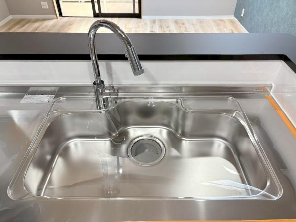 横浜市鶴見区獅子ケ谷１丁目の中古一戸建て