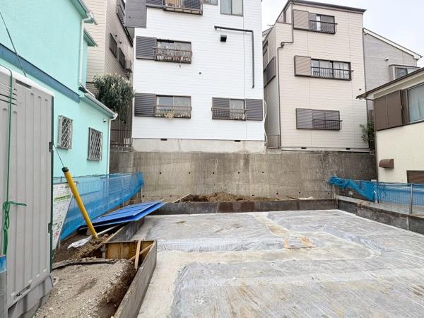 横浜市神奈川区西寺尾４丁目の新築一戸建