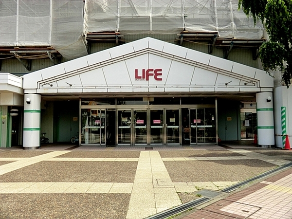 サン・ステージ緑園都市東の街7番館(そうてつローゼン緑園都市店)