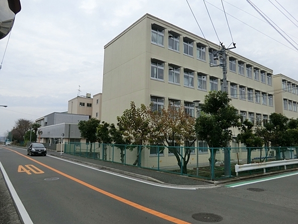 横浜市栄区上之町の新築一戸建(横浜市立上郷小学校)