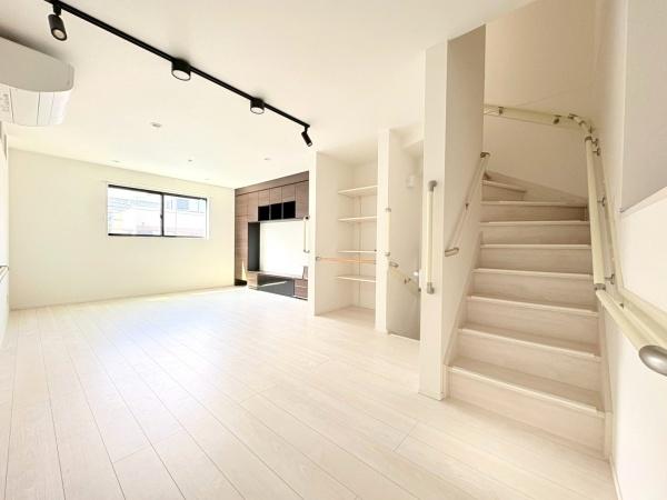 横浜市鶴見区向井町４丁目の中古一戸建