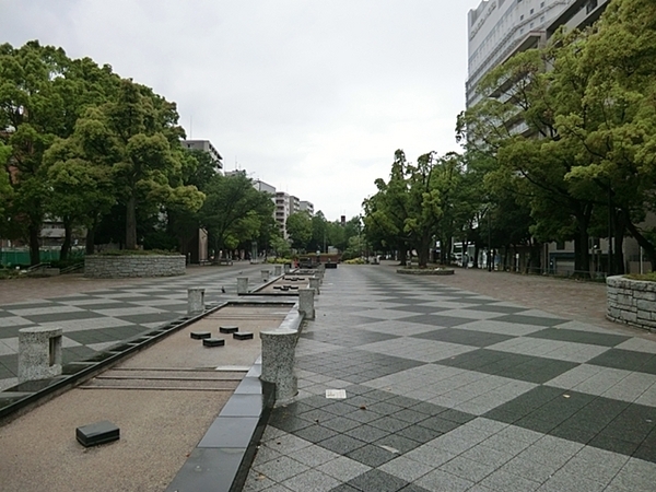 横浜市南区中村町３丁目の中古一戸建て(大通り公園)