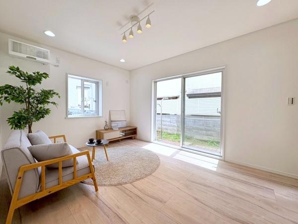 綾瀬市上土棚中６丁目の中古一戸建