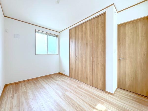 横浜市中区本郷町３丁目の新築一戸建