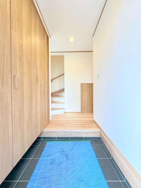 横浜市中区本郷町３丁目の新築一戸建