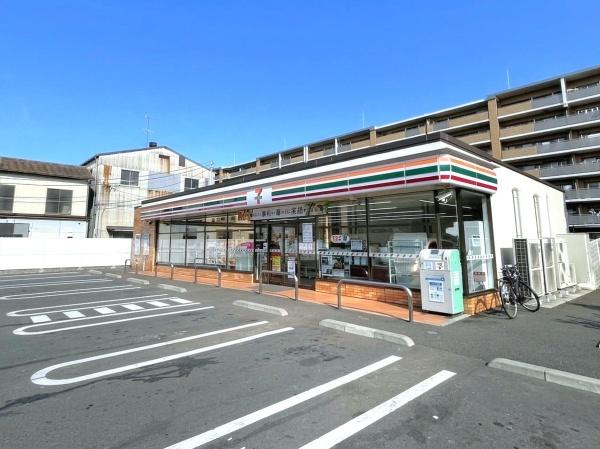 グランガーデン東戸塚(セブンイレブン横浜戸塚上矢部町店)