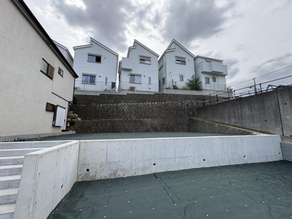 横浜市旭区白根８丁目の売土地