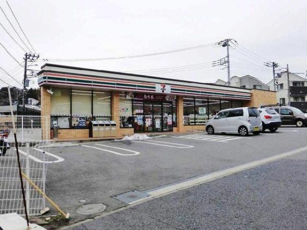 横浜市神奈川区三ツ沢上町の新築一戸建(セブンイレブン横浜峰沢町店)