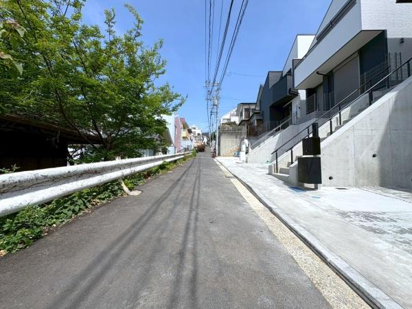 横浜市神奈川区三ツ沢上町の新築一戸建