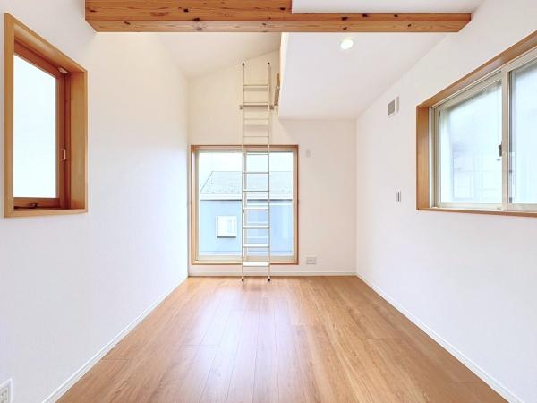 藤沢市片瀬２丁目の中古一戸建て