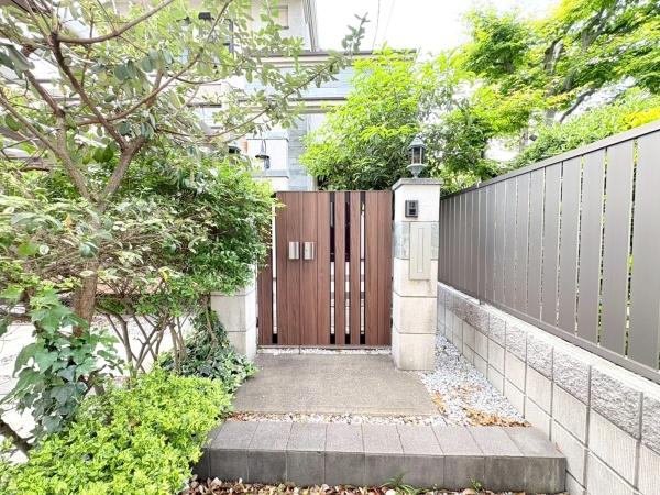 横浜市中区本牧三之谷の中古一戸建て