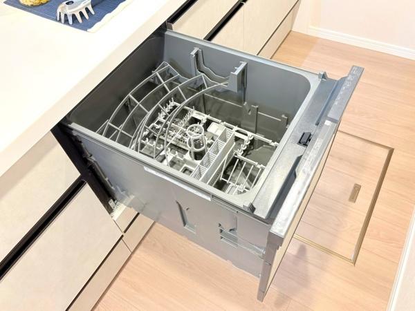 サウスウイング金沢５号棟