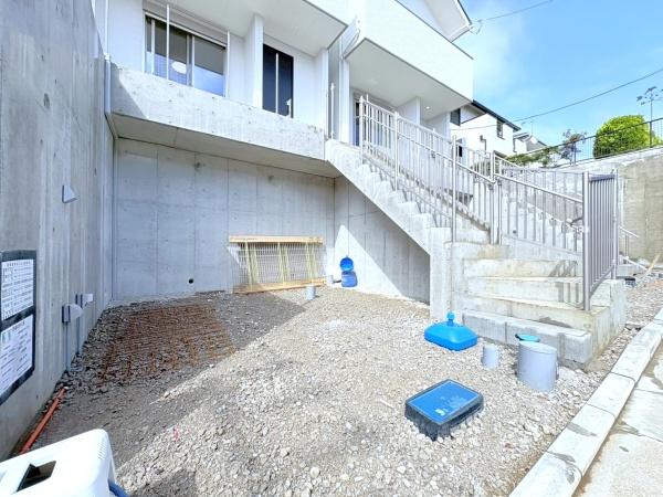 横浜市神奈川区西寺尾１丁目の新築一戸建
