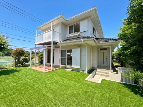 三浦市初声町下宮田の中古一戸建