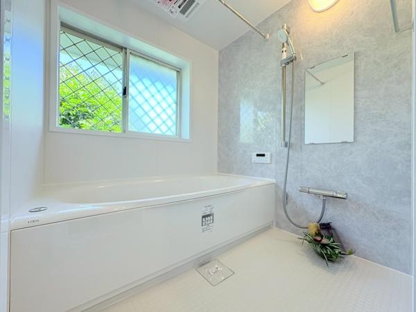 三浦市初声町下宮田の中古一戸建て