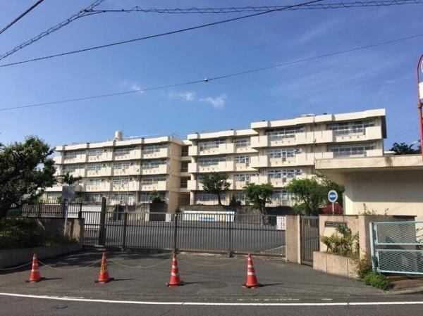 港南台プリンスハイツ弐号館(桜井小学校)