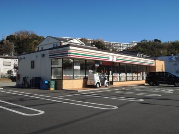 港南台プリンスハイツ弐号館(セブンイレブン横浜栄上郷町店)