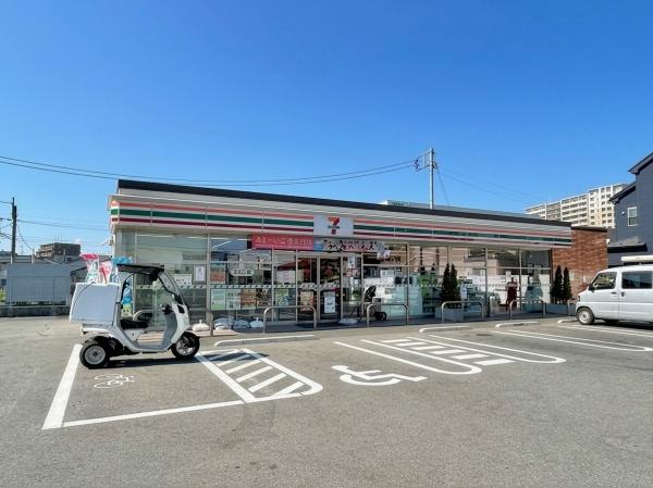 座間市相武台３丁目の中古一戸建て(セブンイレブン座間相武台東店)