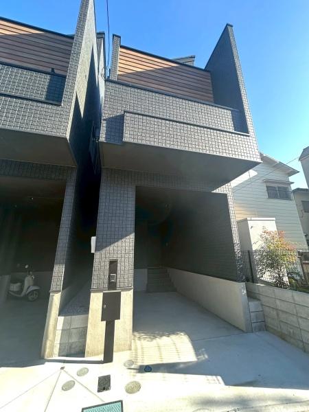 川崎市麻生区下麻生２丁目の中古一戸建