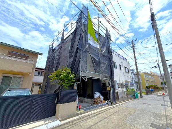 横浜市磯子区滝頭２丁目の新築一戸建