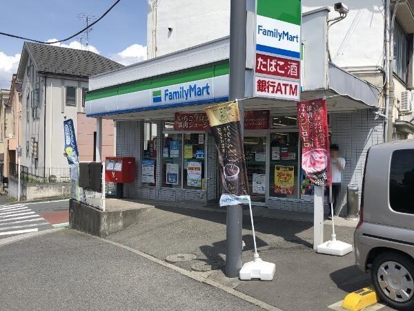 ザ・ピースプレイス横浜(ファミリーマート竹山団地店)