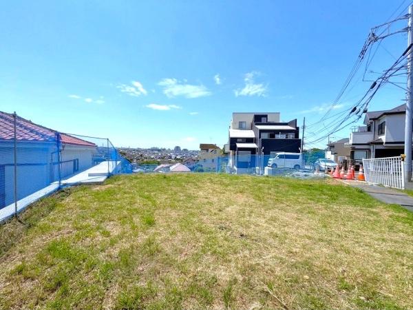 横浜市西区境之谷の新築一戸建