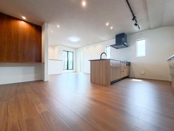 藤沢市辻堂太平台１丁目の新築一戸建