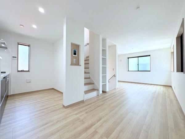横浜市西区中央２丁目の新築一戸建