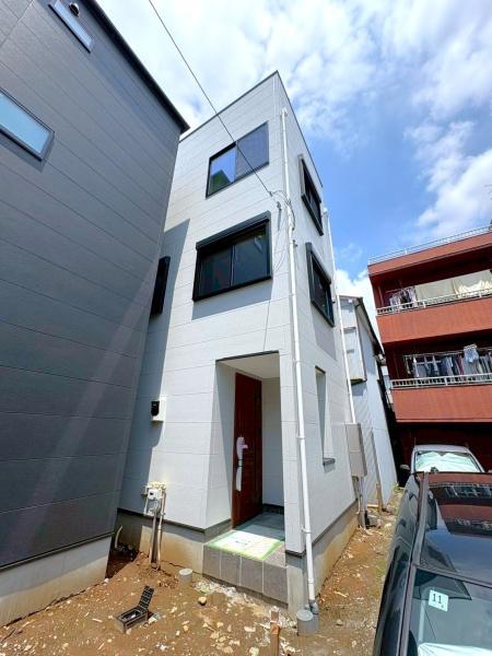 横浜市西区中央２丁目の新築一戸建