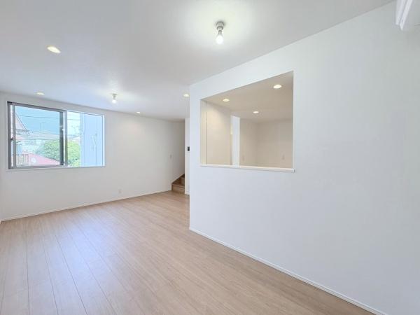 横浜市磯子区坂下町の中古一戸建