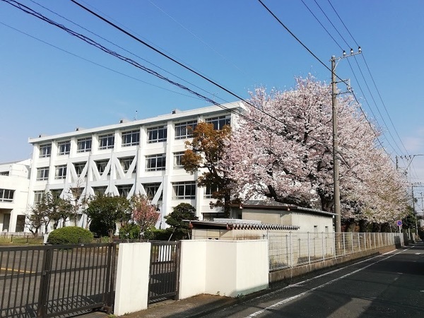 藤沢市高倉の中古一戸建て(藤沢市立湘南台小学校)
