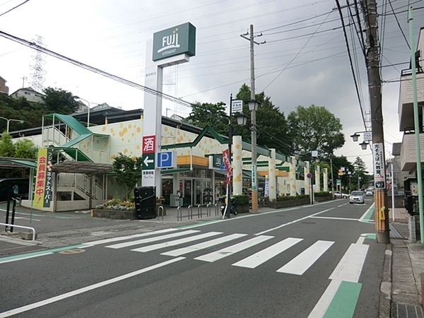 ソルシェ横浜西谷(Fuji新井町店)
