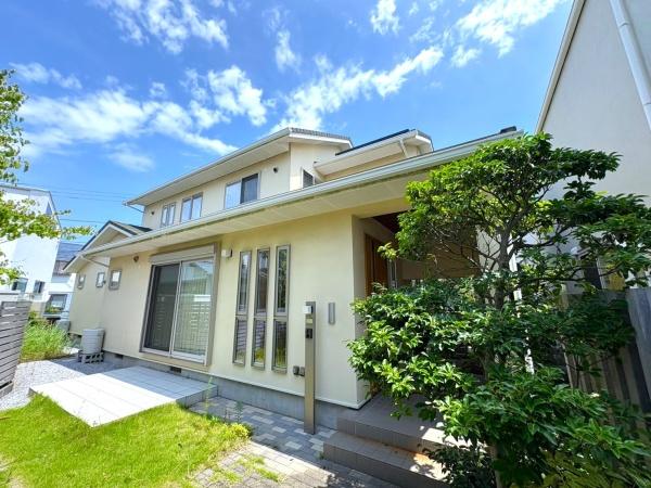 藤沢市片瀬海岸2丁目の中古一戸建