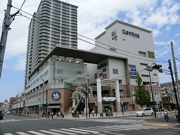 ファミールガーデン横浜・屏風浦(らびすた新杉田)