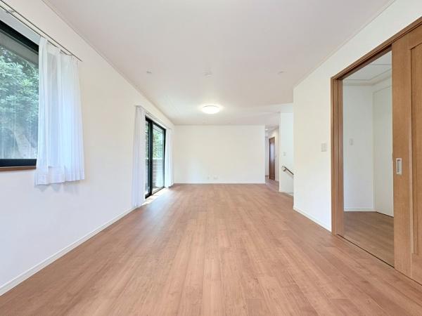 藤沢市片瀬山５丁目の中古一戸建