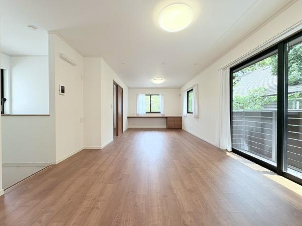 藤沢市片瀬山５丁目の中古一戸建