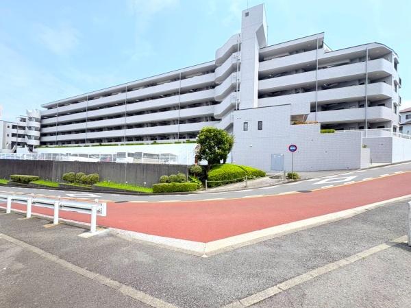 ニューウェルテラス金沢八景F棟