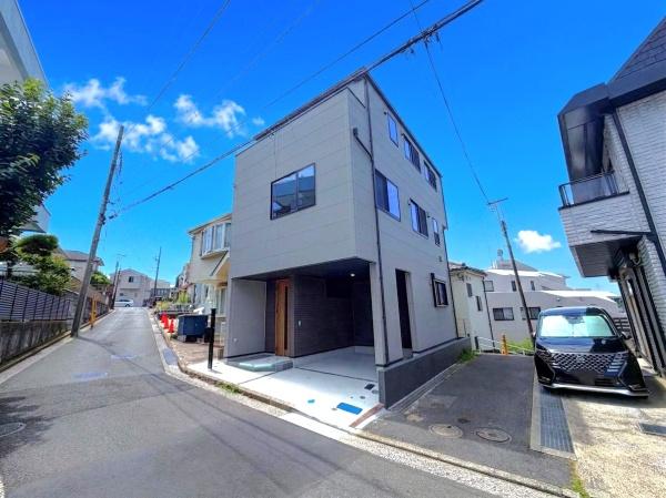 横浜市金沢区富岡東１丁目の新築一戸建