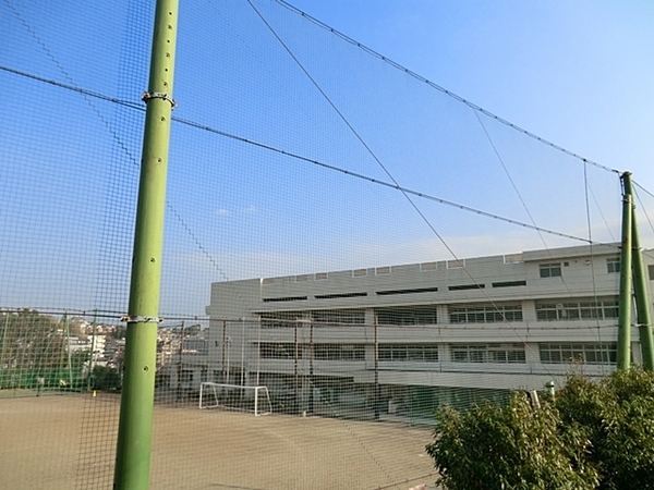 ニューシティ東戸塚パークヒルズＨ棟(横浜市立平戸中学校)