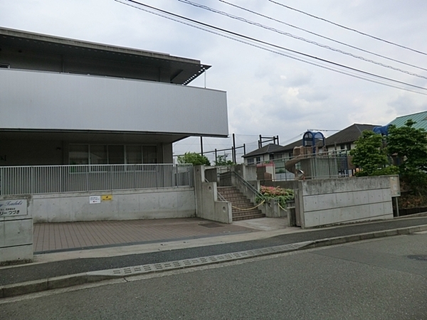 港北ニュータウンパークサイドハイツ3番館(ナーサリーつづき)