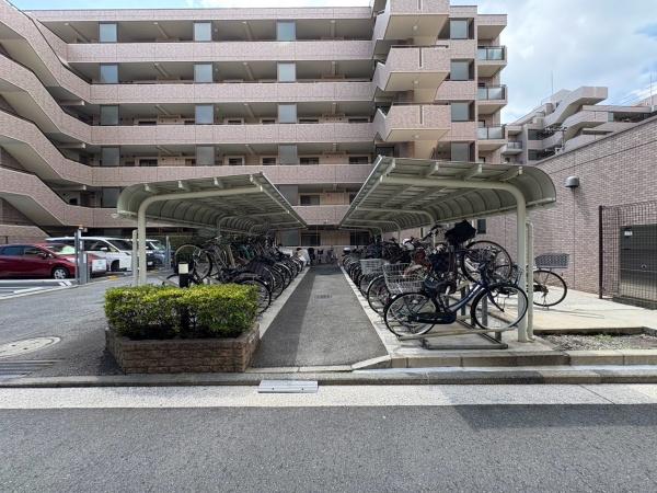 ルイシャトレ鶴見イーストコート