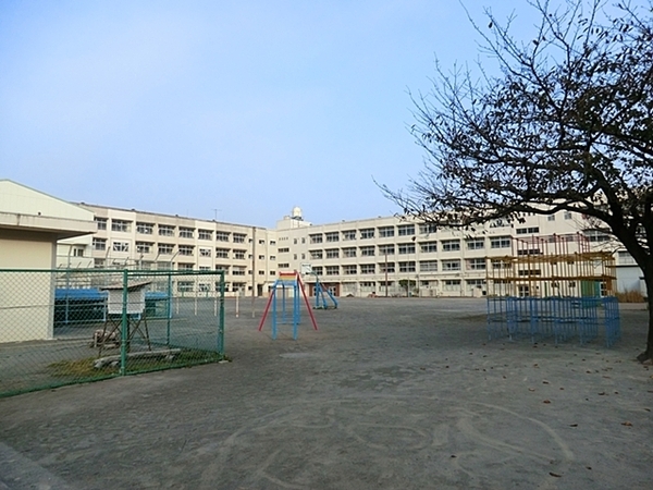 横浜市青葉区桂台１丁目の中古一戸建て(横浜市立桂小学校)