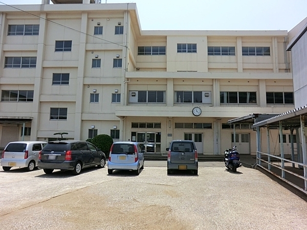 三浦市南下浦町上宮田の新築一戸建(三浦市立南下浦中学校)