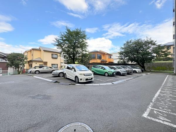 六会駅前高層住宅