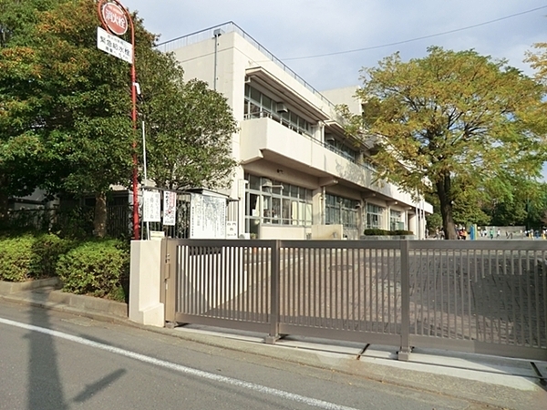 ライオンズマンションたまプラーザ第５(横浜市立新石川小学校)