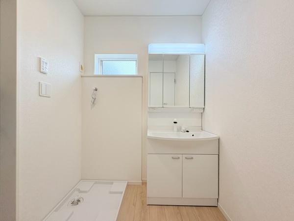 藤沢市城南２丁目の新築一戸建